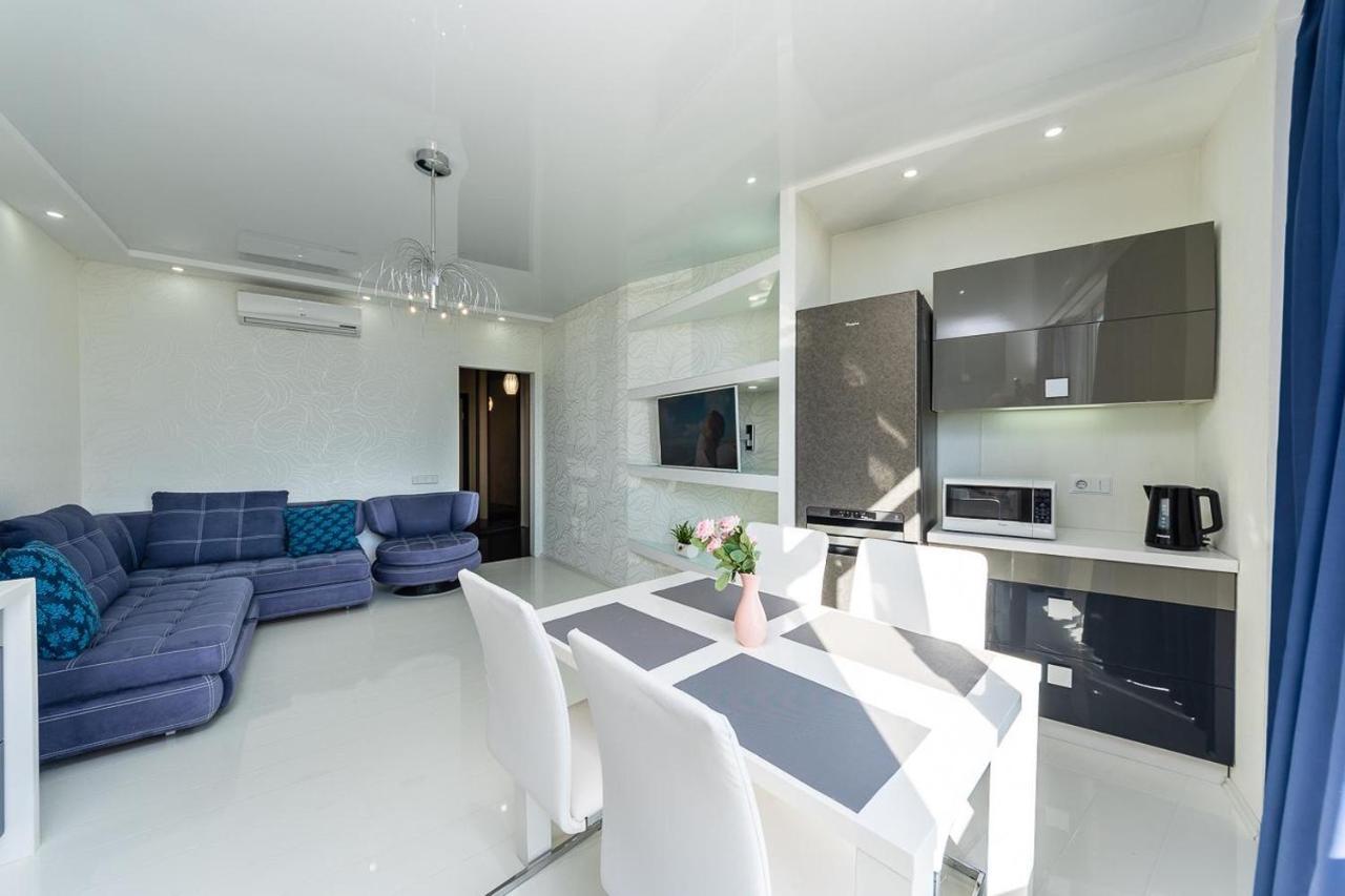 Apartment Fashionable Panoramic Dnieper. Obolon *