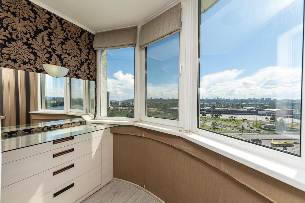 Apartment Fashionable Panoramic Dnieper. Obolon *