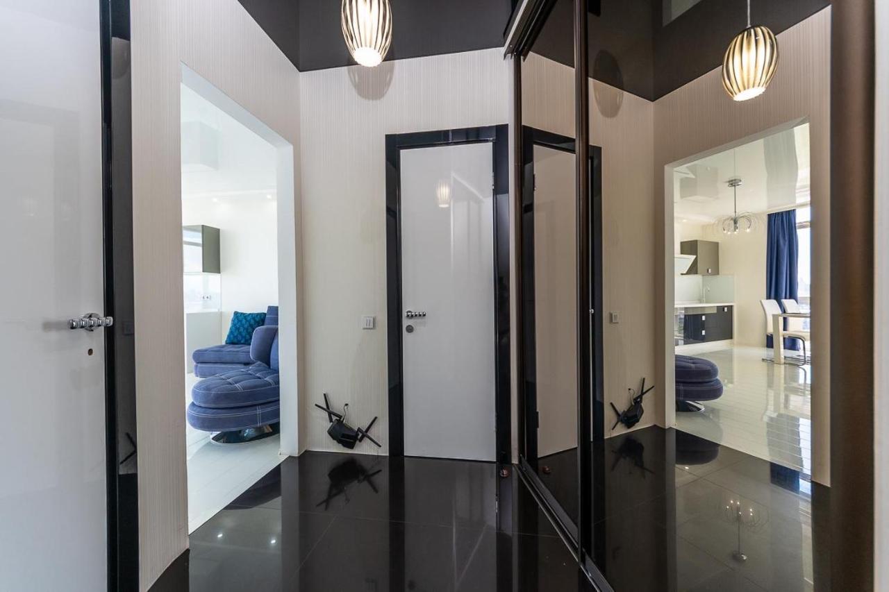 Apartment Fashionable Panoramic Dnieper. Obolon *